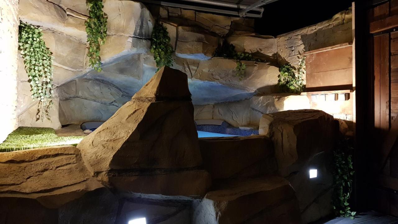 Le Lodge Origin Sainte-Suzanne Esterno foto